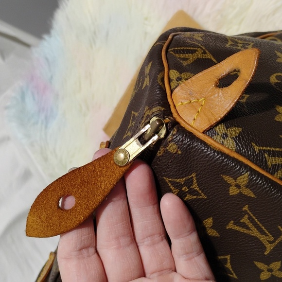 FLASH SALE! Authentic Louis Vuitton Monogram 30 Handbag W Dust Bag SP0929 - Picture 6 of 14